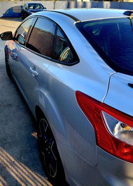 Silver 2014 Ford Focus SE