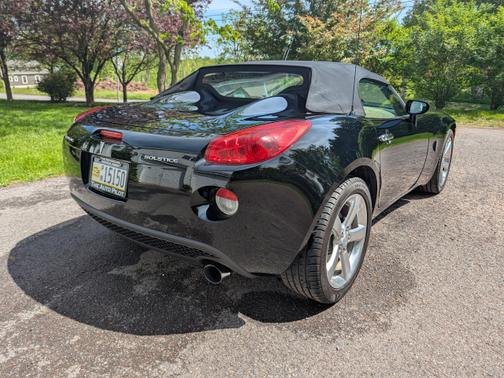 2006 Pontiac Solstice Base