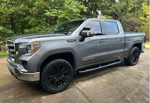 Gray 2019 GMC Sierra 1500 SLE