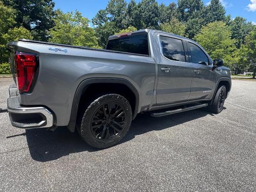 Gray 2019 GMC Sierra 1500 SLE