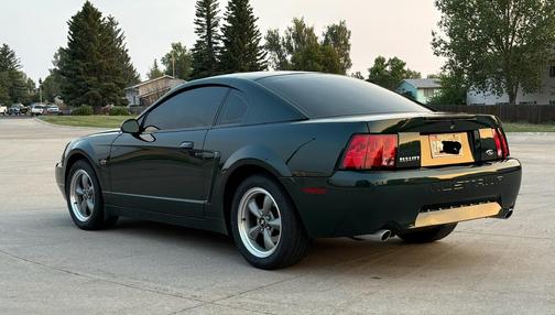Green 2001 Ford Mustang Bullitt