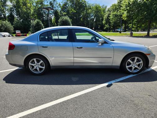 Silver 2003 INFINITI G35 Base