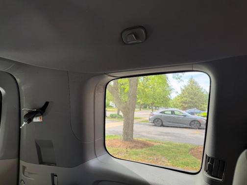 Silver 2013 Honda Pilot LX