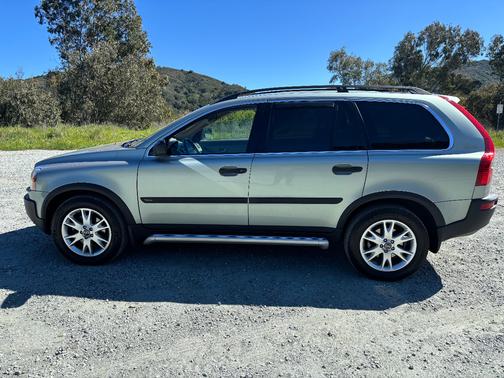 2004 Volvo XC90 T6