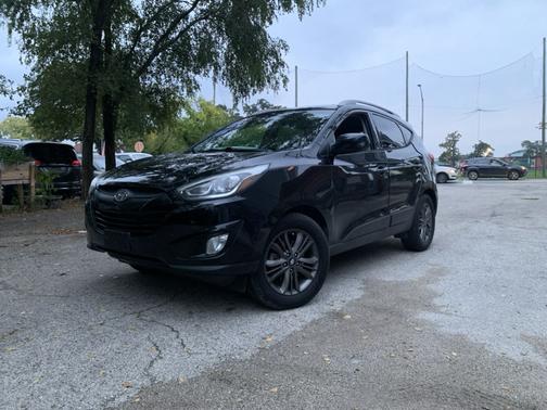 2014 Hyundai TUCSON SE