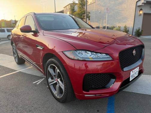 Red 2018 Jaguar F-PACE 25t R-Sport