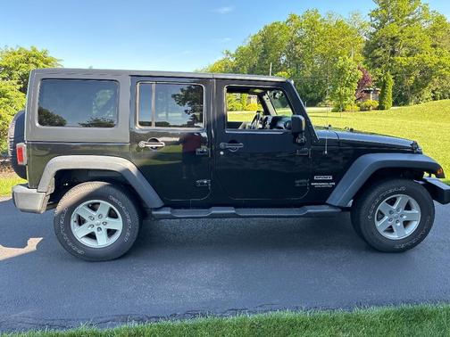 Black 2017 Jeep Wrangler Unlimited Sport