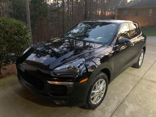 2016 Porsche Cayenne Cayenne