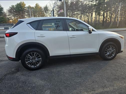 2018 Mazda CX-5 Sport