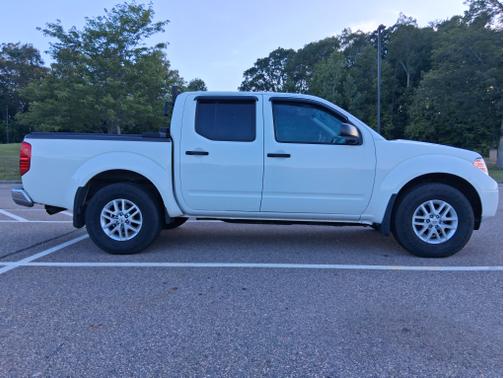 2018 Nissan Frontier SV