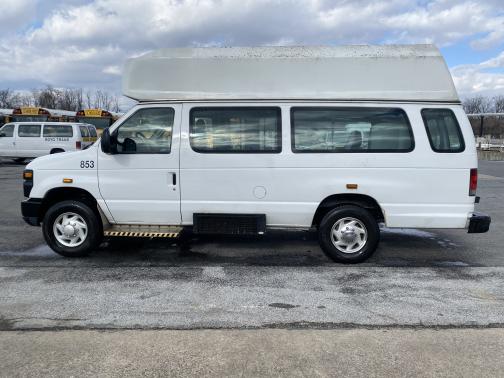 2012 Ford E350 Super Duty Cargo