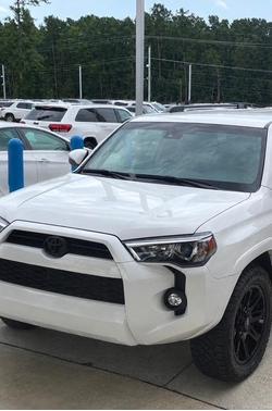 White 2024 Toyota 4Runner SR5 Premium