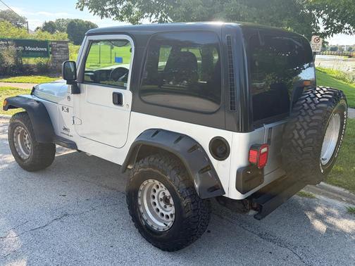 Silver 2005 Jeep Wrangler X
