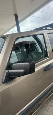 2006 Jeep Commander Base