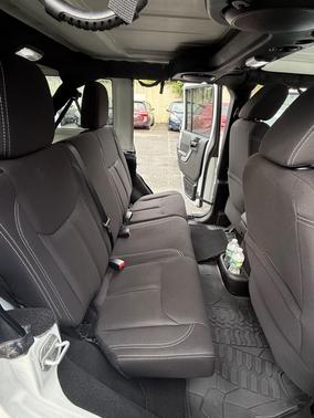 White 2013 Jeep Wrangler Unlimited Sahara