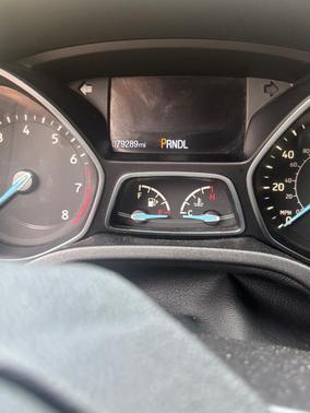 Silver 2015 Ford Focus SE