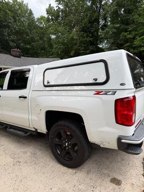 White 2018 Chevrolet Silverado 1500 2LZ