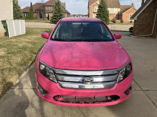 Pink 2010 Ford Fusion SEL