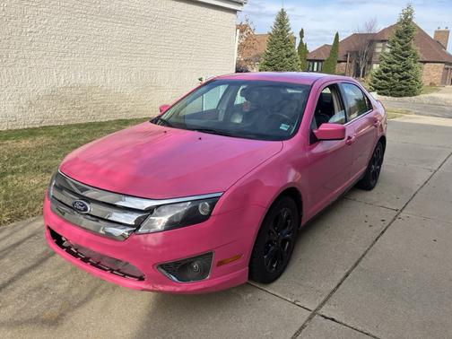 Pink 2010 Ford Fusion SEL