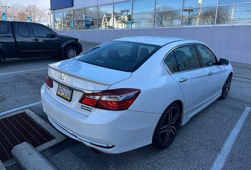 2017 Honda Accord Sport SE