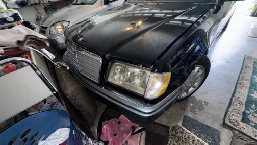 1995 Mercedes-Benz E-Class E320