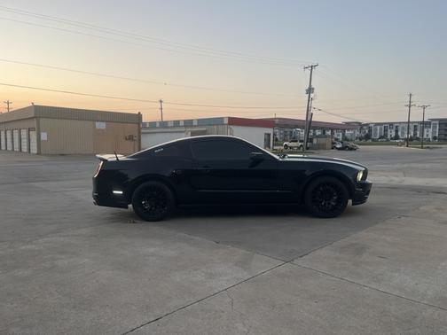 2014 Ford Mustang GT Premium