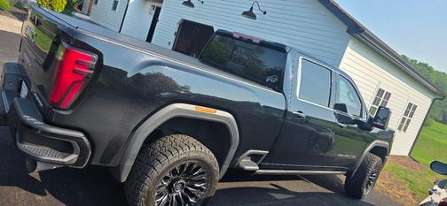 Black 2024 GMC Sierra 2500 Denali Ultimate