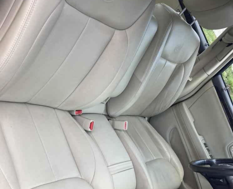 2009 Cadillac DTS 1SB
