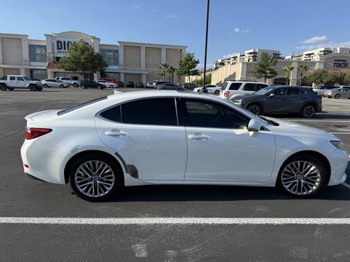 2013 Lexus ES 350 Base