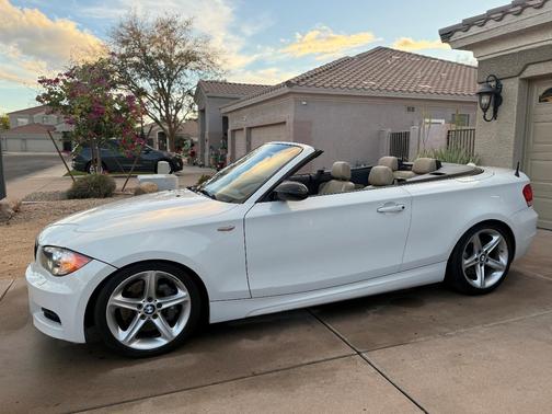 White 2008 BMW 135 i
