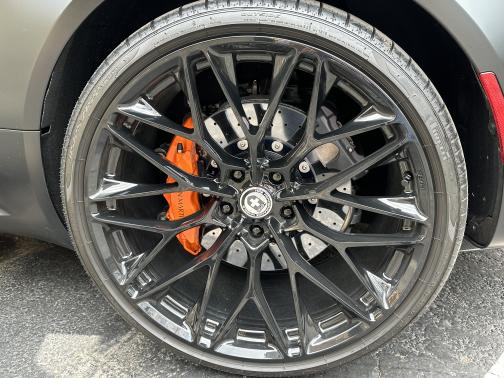 2023 Aston Martin DBS Base