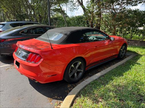 2015 Ford Mustang V6