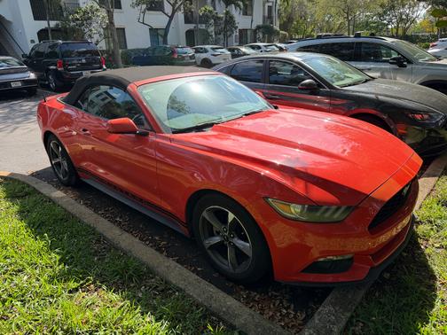2015 Ford Mustang V6