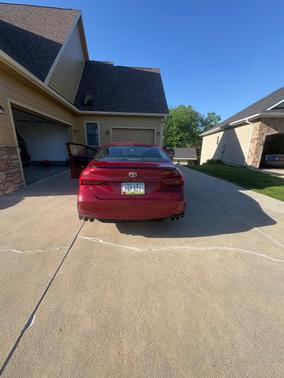 Red 2019 Toyota Avalon XSE