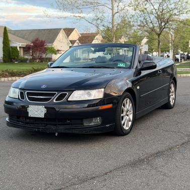 Black 2005 Saab 9-3 Arc