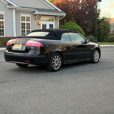 Black 2005 Saab 9-3 Arc