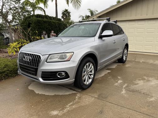 Silver 2016 Audi Q5 2.0T Premium