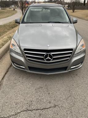 2011 Mercedes-Benz R-Class R 350 BlueTEC 4MATIC
