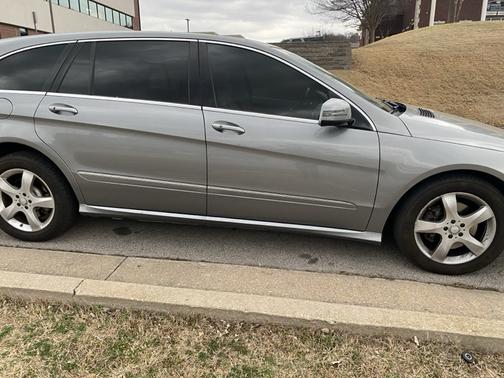 2011 Mercedes-Benz R-Class R 350 BlueTEC 4MATIC