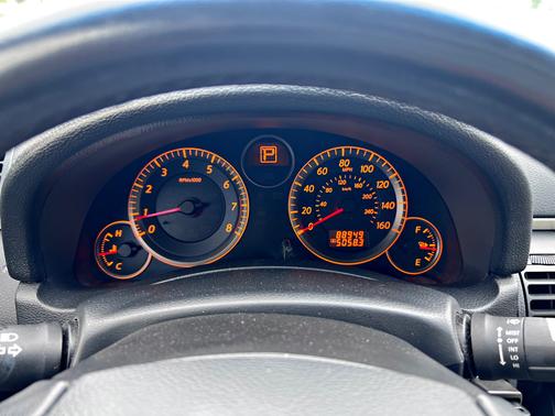 2005 INFINITI G35x Base