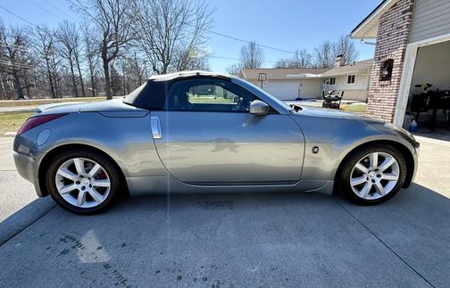 2004 Nissan 350Z Touring