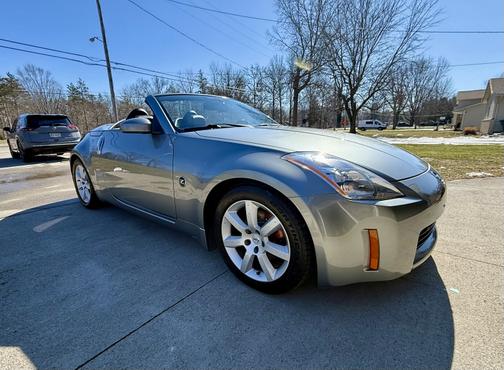 2004 Nissan 350Z Touring