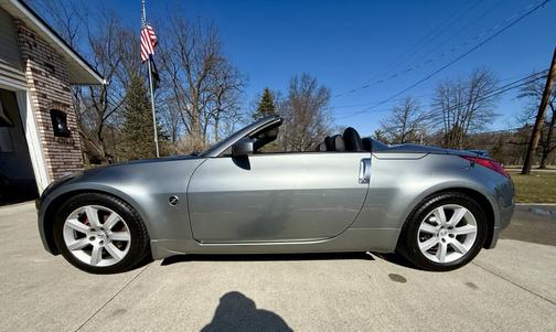 2004 Nissan 350Z Touring