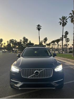 2017 Volvo XC90 Hybrid T8 Inscription