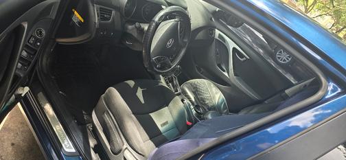 Blue 2015 Hyundai ELANTRA SE