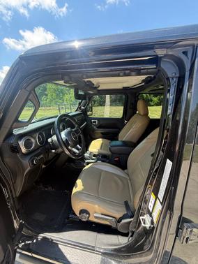 Black 2018 Jeep Wrangler Unlimited Rubicon