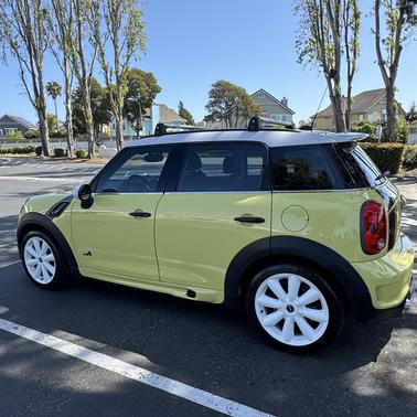 2012 MINI Cooper S Countryman Base