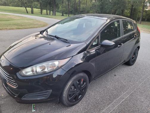 Black 2016 Ford Fiesta S