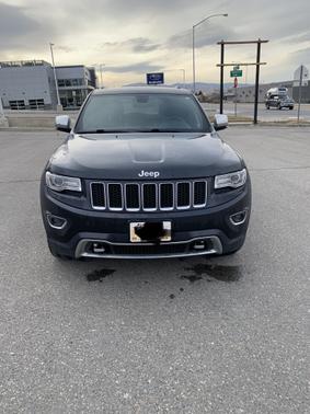 Photo 1 of 12 of 2014 Jeep Grand Cherokee Overland