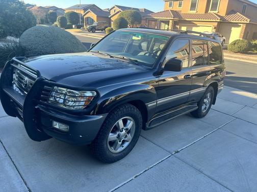 2006 Toyota Land Cruiser Base